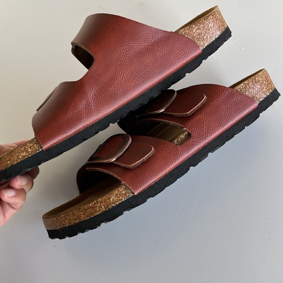 Aerothotic Sandals - Picture 5 of 10
